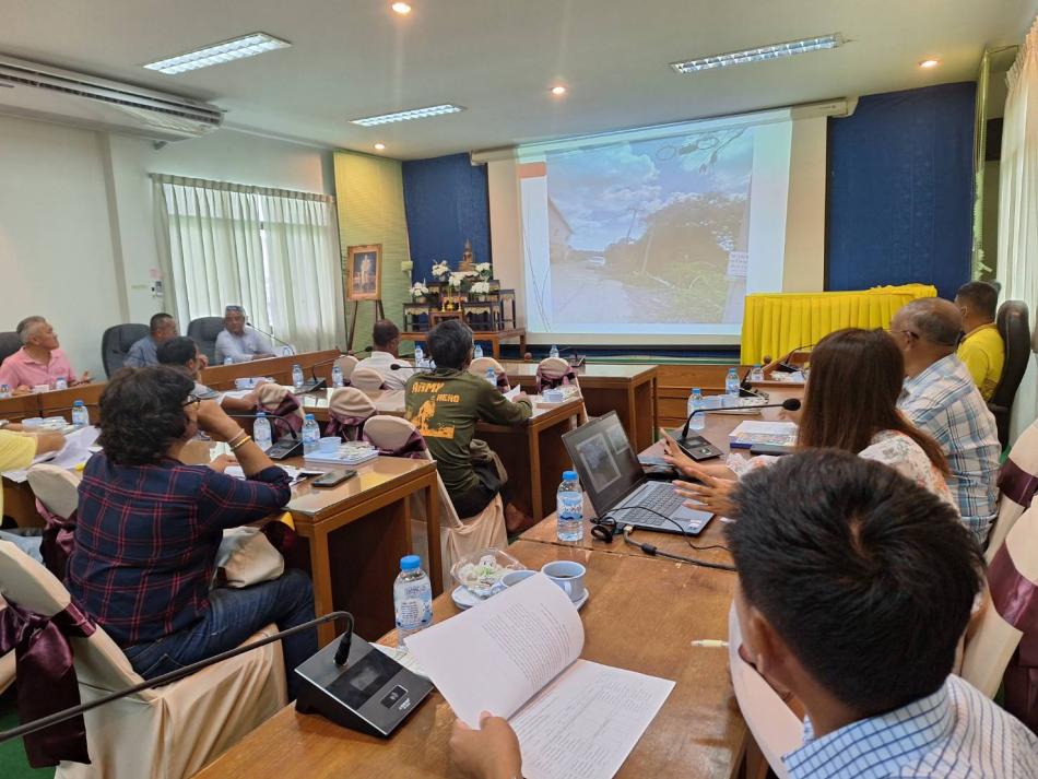 ประชุมคณะกรรมการพัฒนาเทศบาล เพื่อพิจารณาเปลี่ยนแปลงแผนพัฒนา ครั้งที่ 1/2567